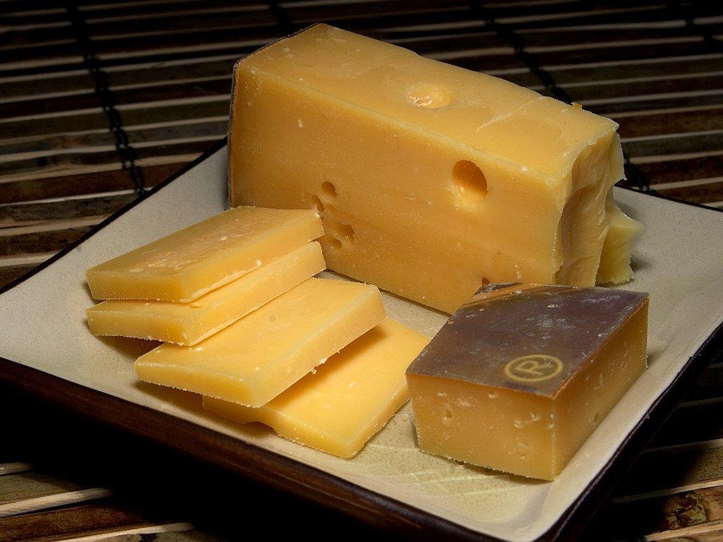 beemster gouda, cheese, dairy product, food, ingredient, meal, snack, yummy, fat, fatty, protein-rich, healthy, hearty, cheeses, cheese, cheese, cheese, cheese, cheese-3489.jpg